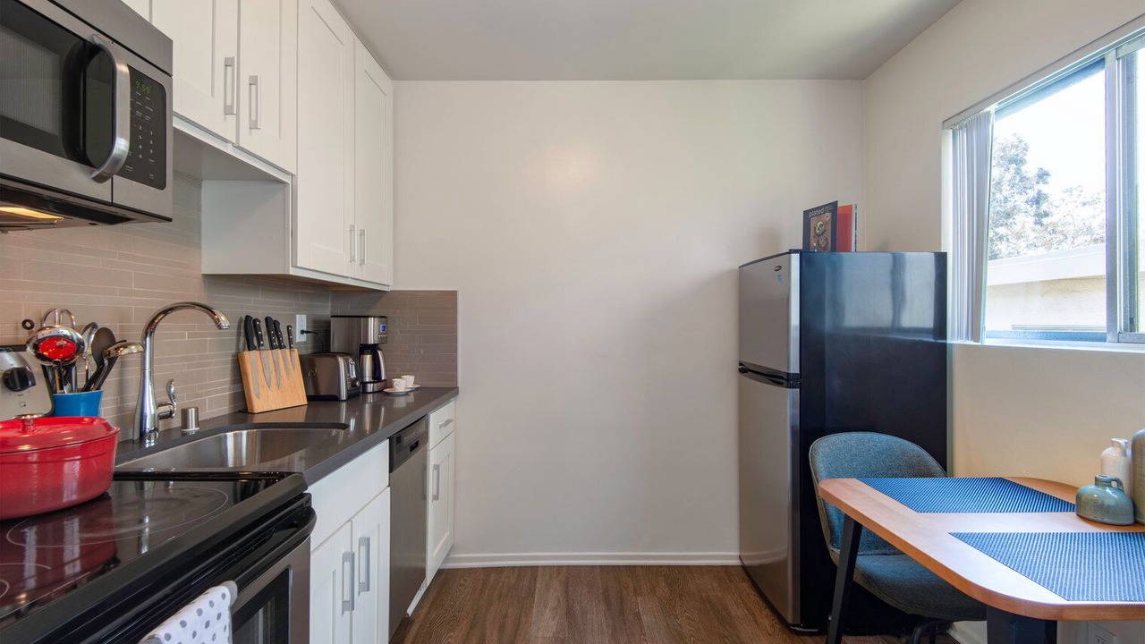 Photo of Kitchen in West Los Angeles