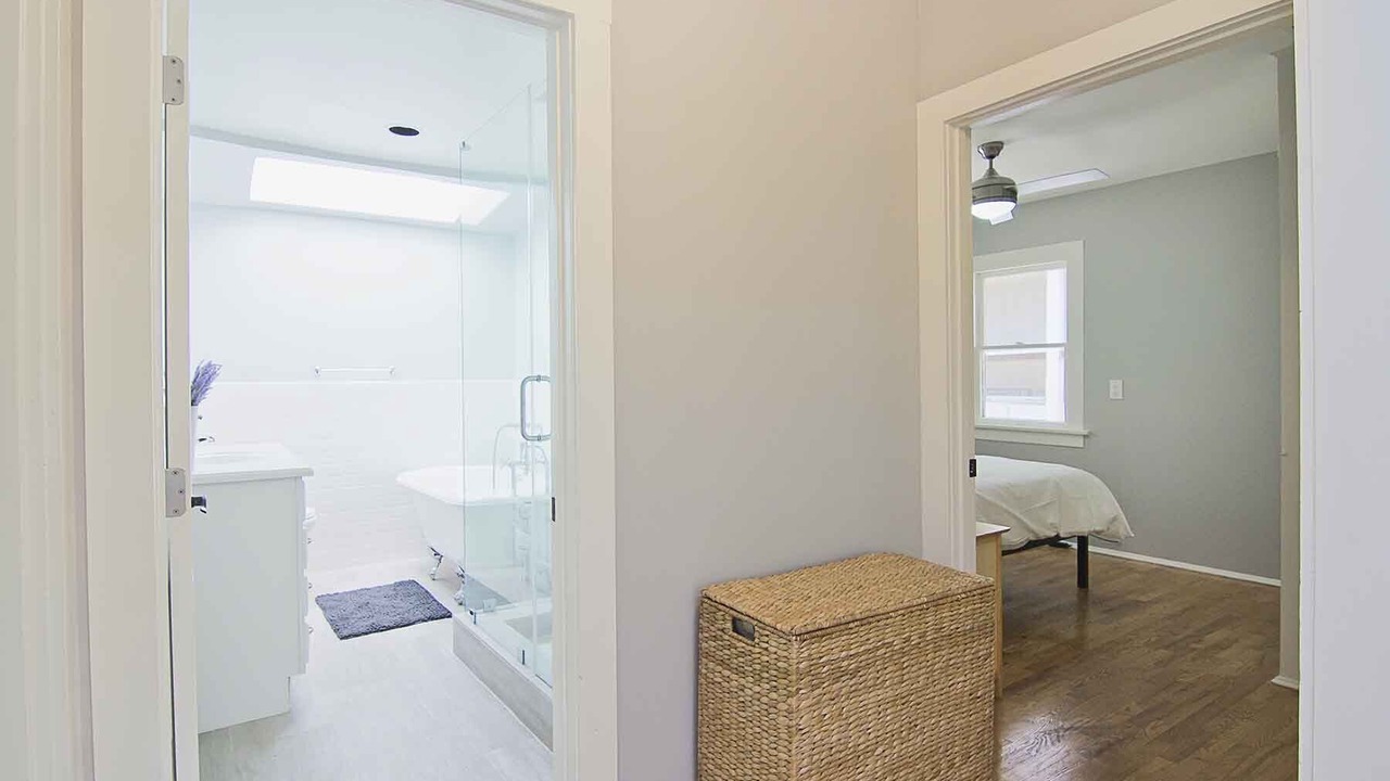 Photo of Bedroom in Hollywood