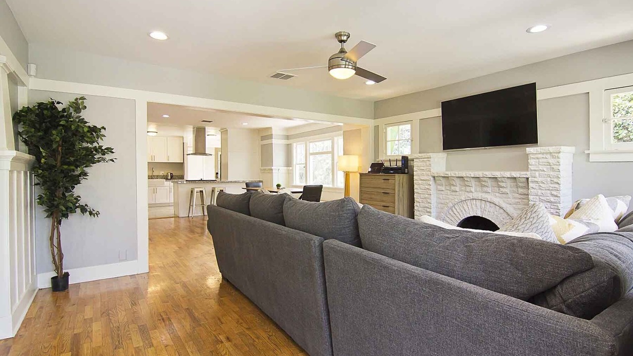 Photo of Livingroom in Hollywood