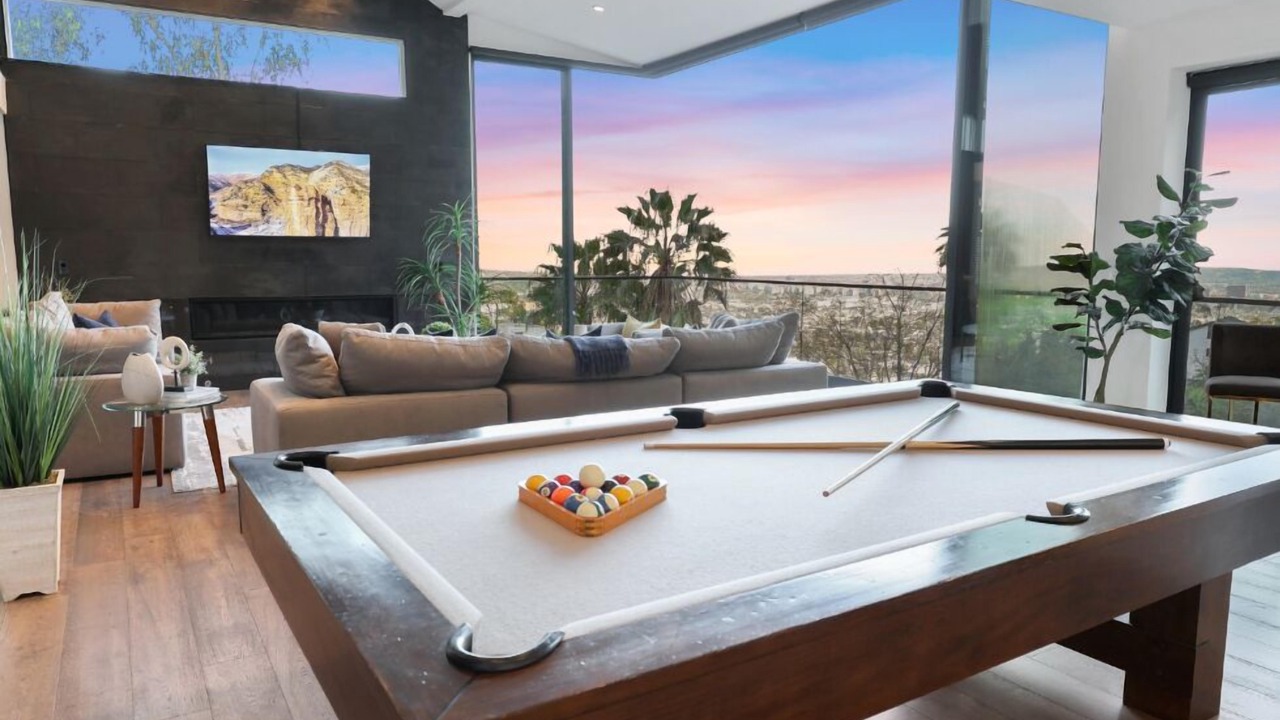 Photo of Bedroom in Hollywood Hills West