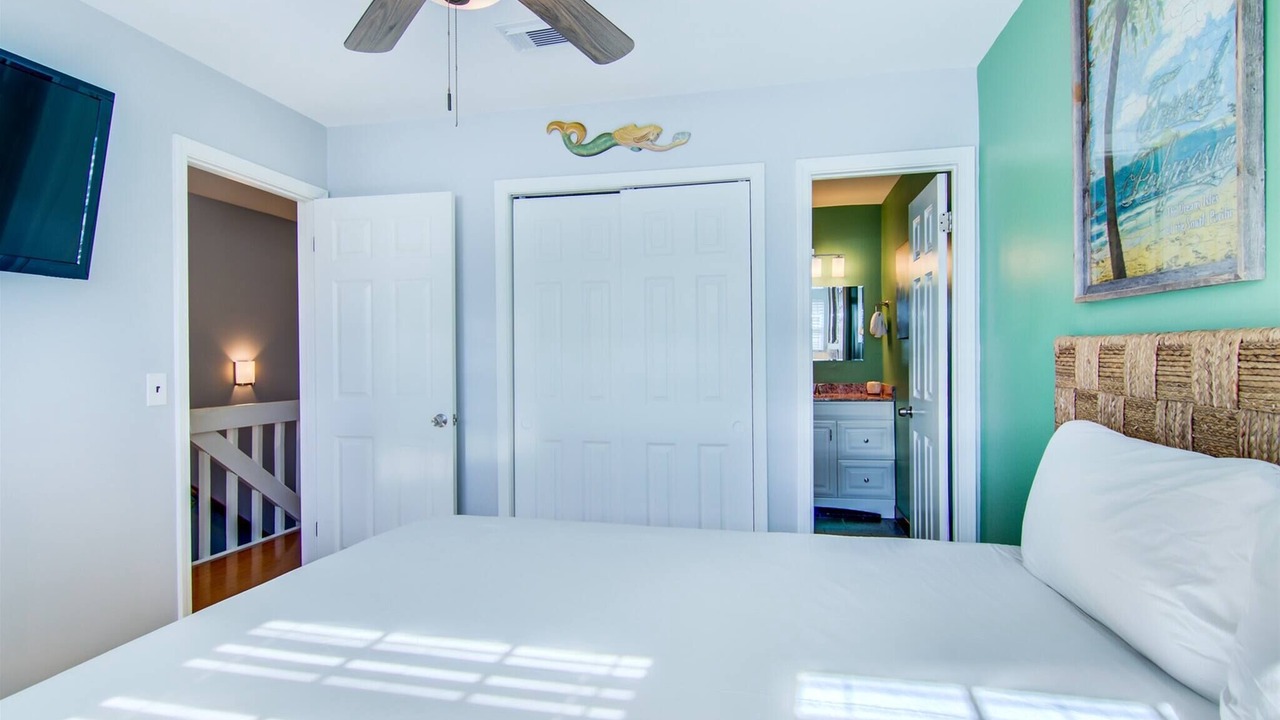 Photo of Bedroom in Miramar Beach
