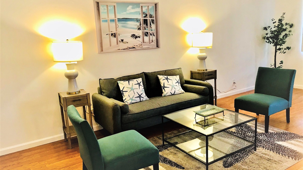 Photo of Livingroom in Sawtelle