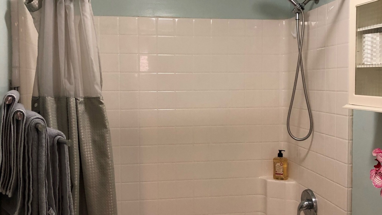 Photo of Bathroom in Sherman Oaks