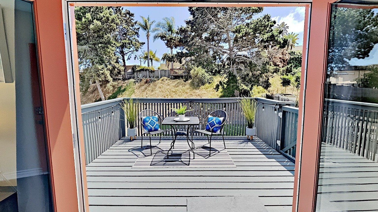 Photo of Patio Balcony in Loma Portal