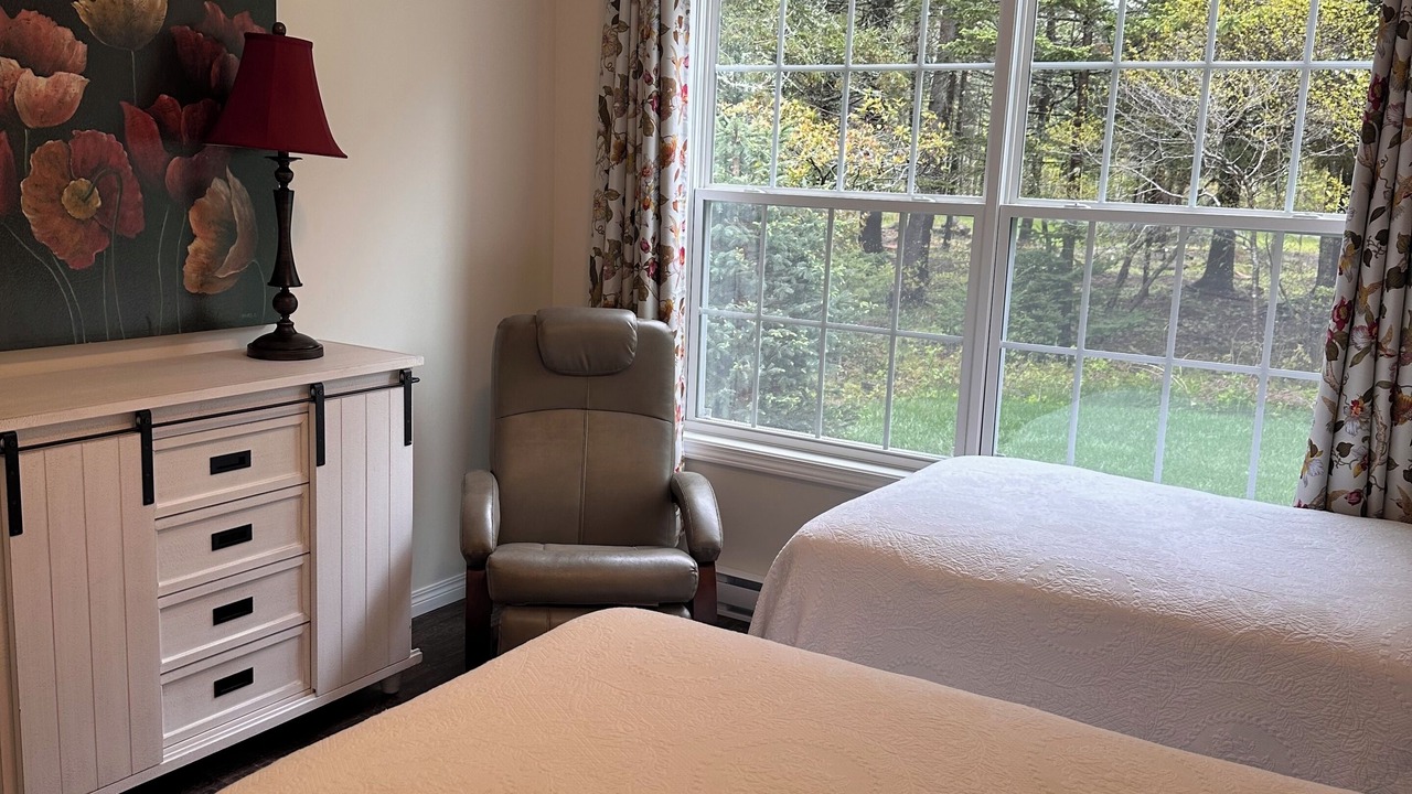 Photo of Bedroom in Tremont