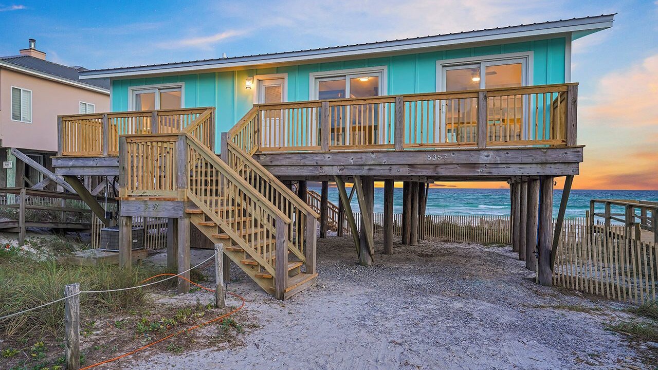 Photo of Patio Balcony in Dune Allen Beach