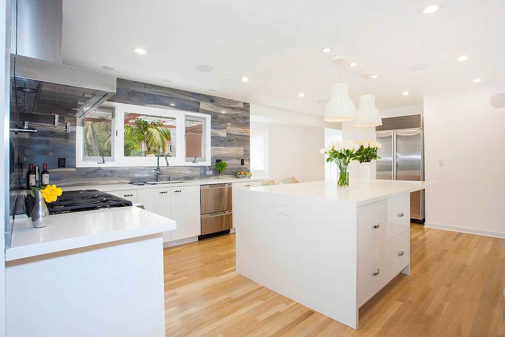 Photo of Kitchen in Central Malibu