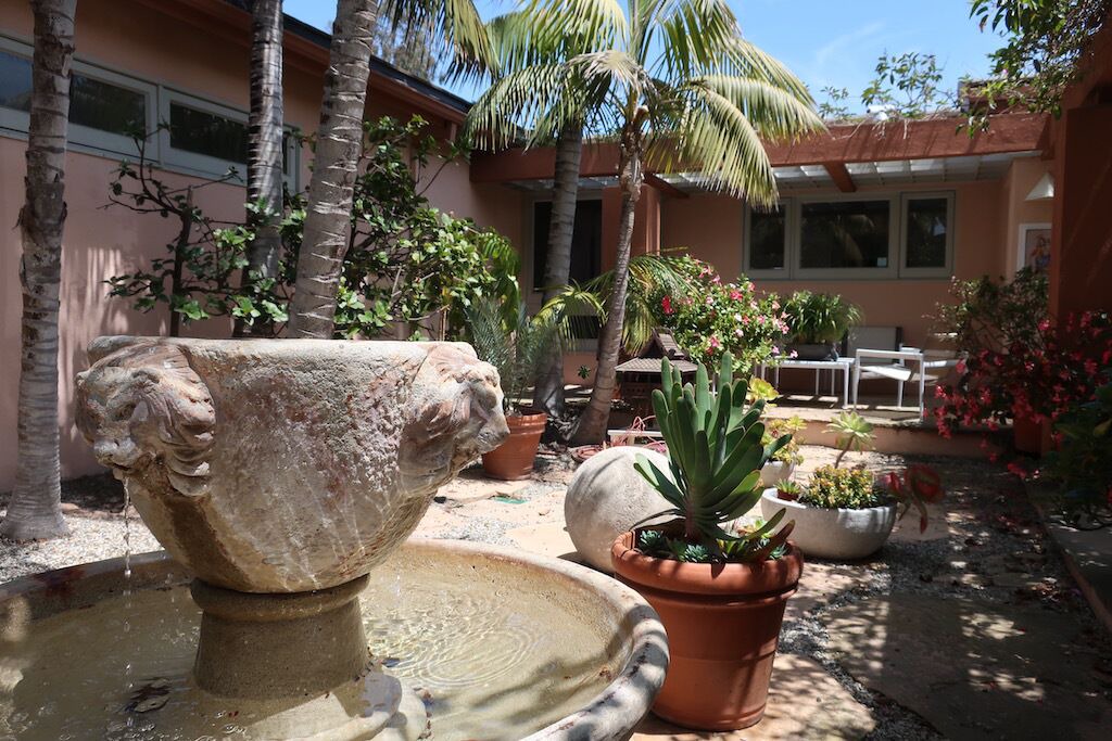 Photo of Patio Balcony in Central Malibu