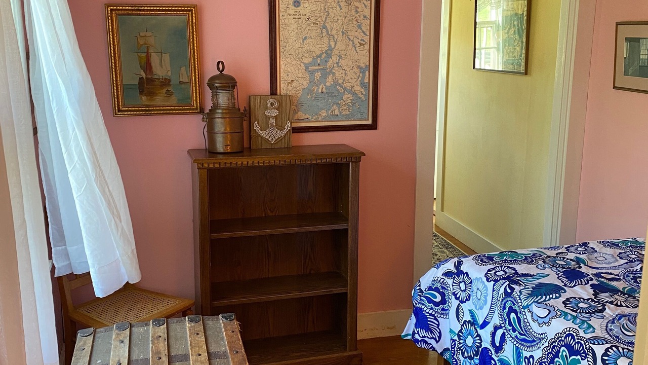 Photo of Bedroom in Brooksville
