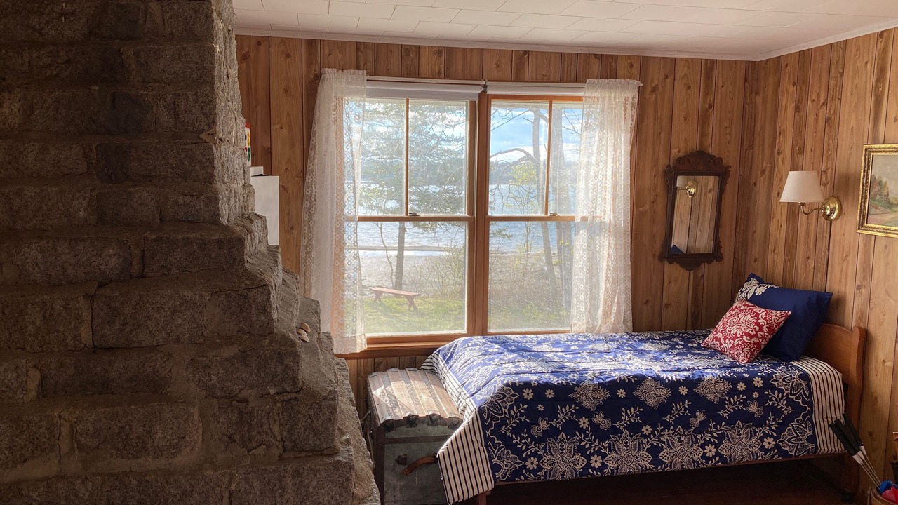 Photo of Bedroom in Brooksville