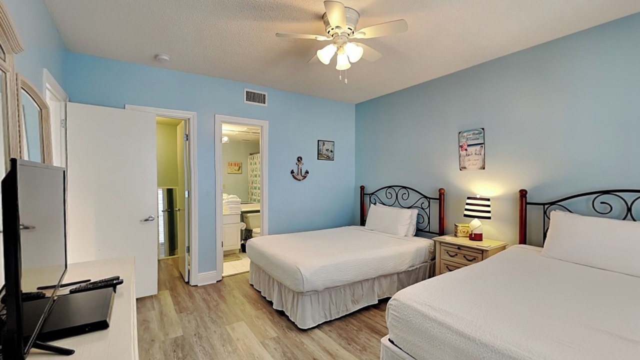 Photo of Bathroom in Navarre Beach