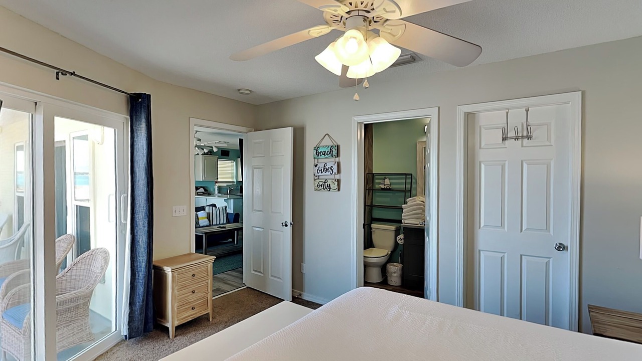 Photo of Bathroom in Navarre Beach