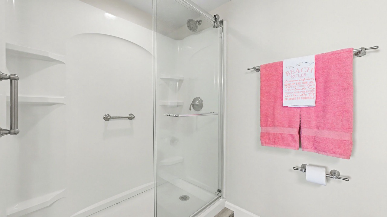 Photo of Bathroom in Navarre Beach