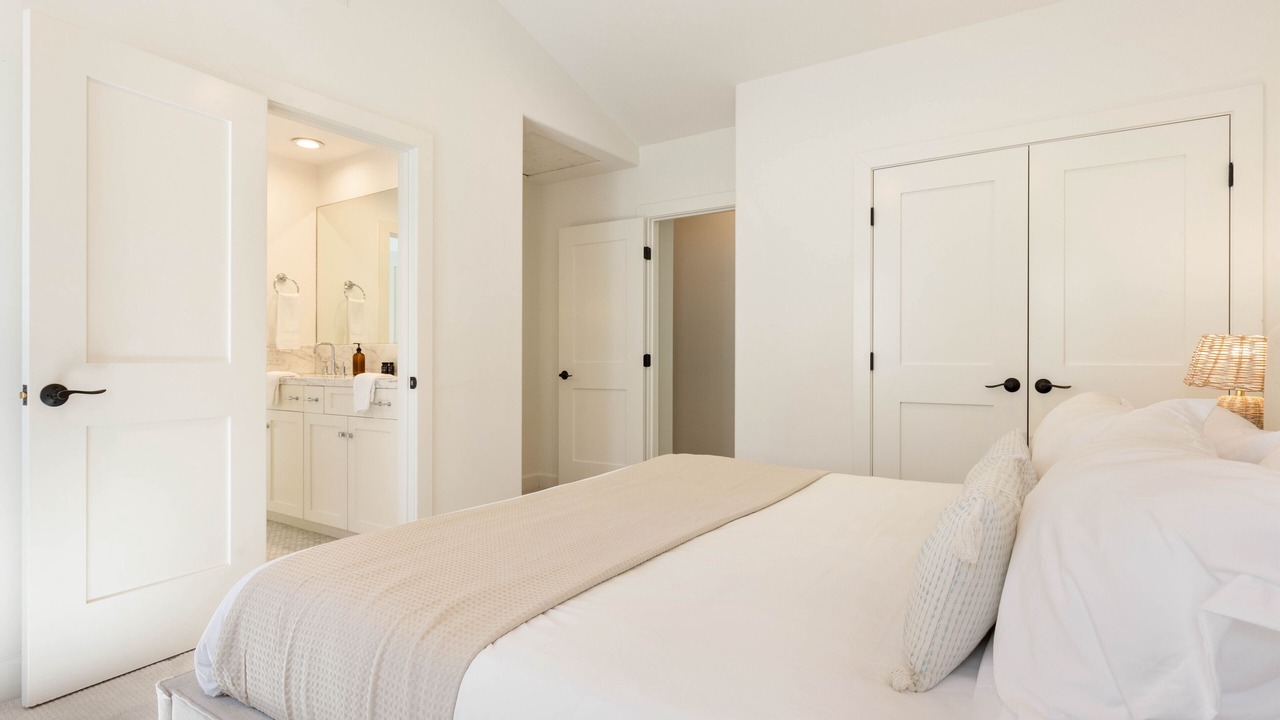 Photo of Bedroom in Santa Ana Heights