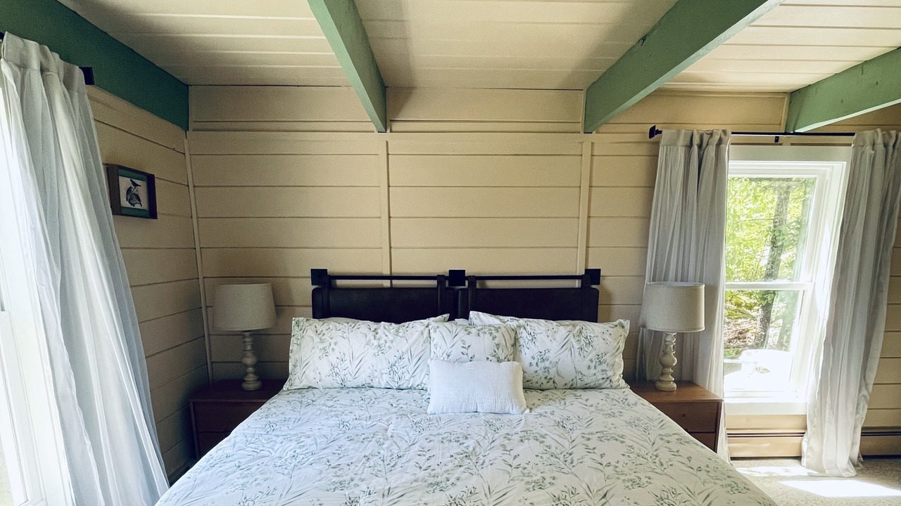 Photo of Bedroom in Bar Harbor