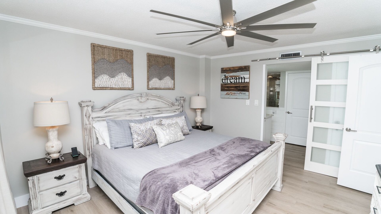 Photo of Bedroom in Gulf Lagoon Beach