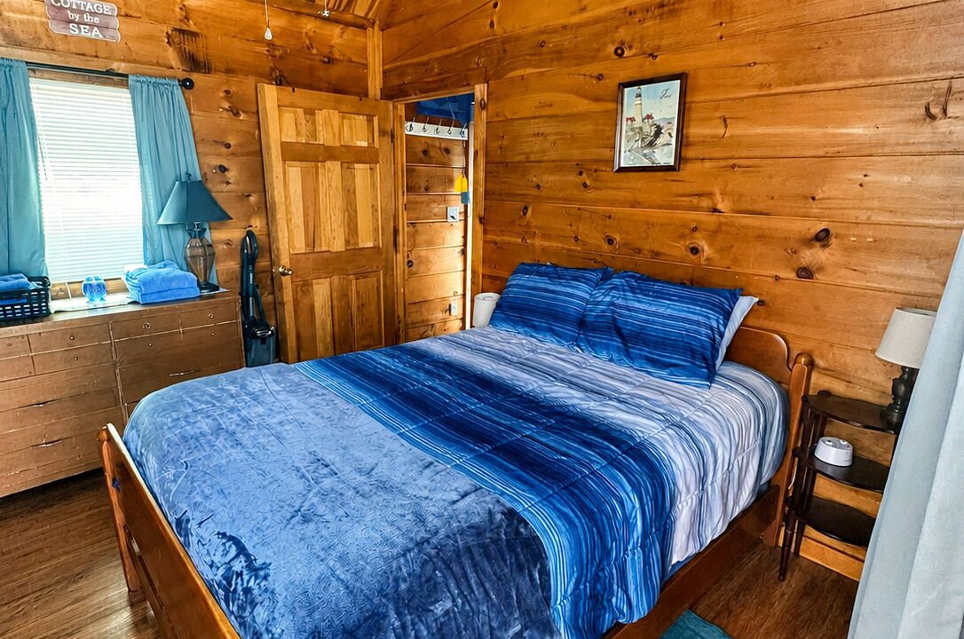 Photo of Bedroom in Sullivan