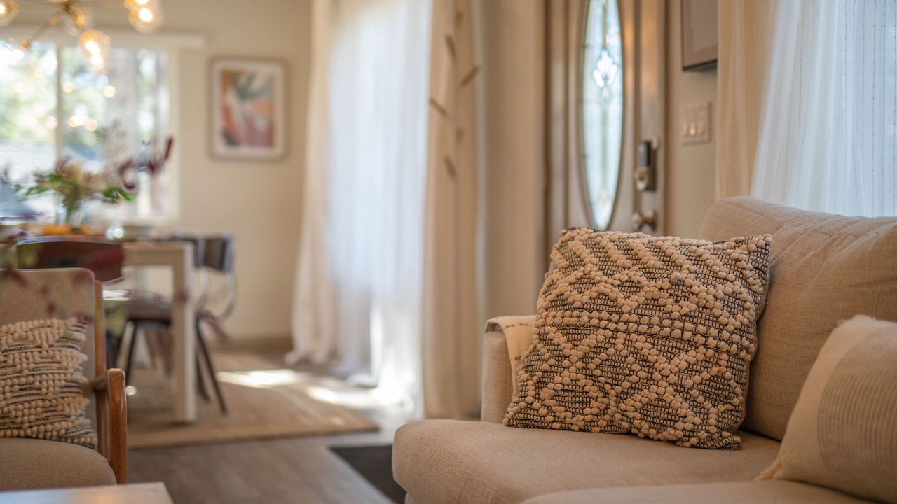 Photo of Livingroom in The Village