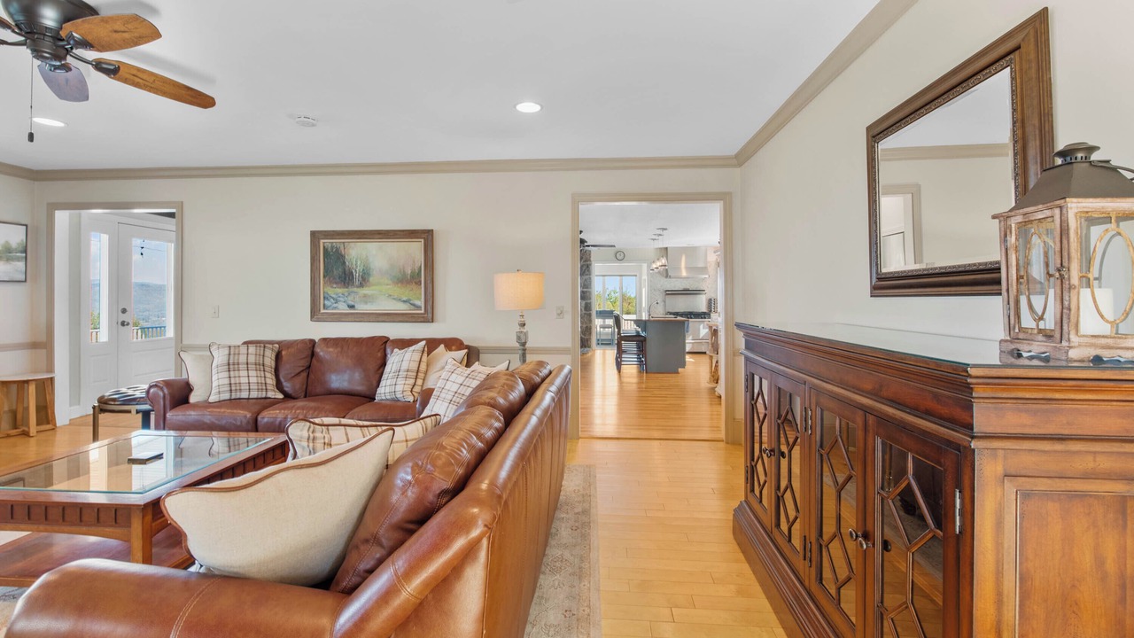 Photo of Livingroom in West Paris