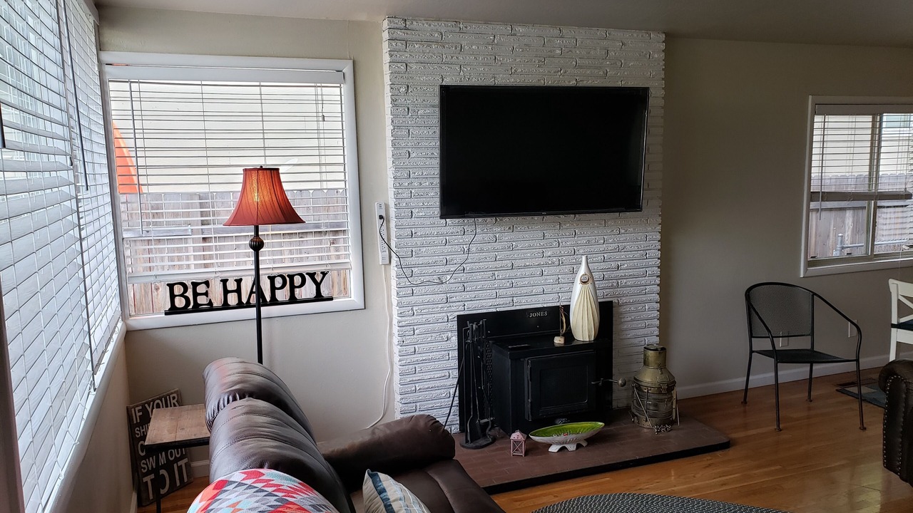 Photo of Livingroom in Sunset