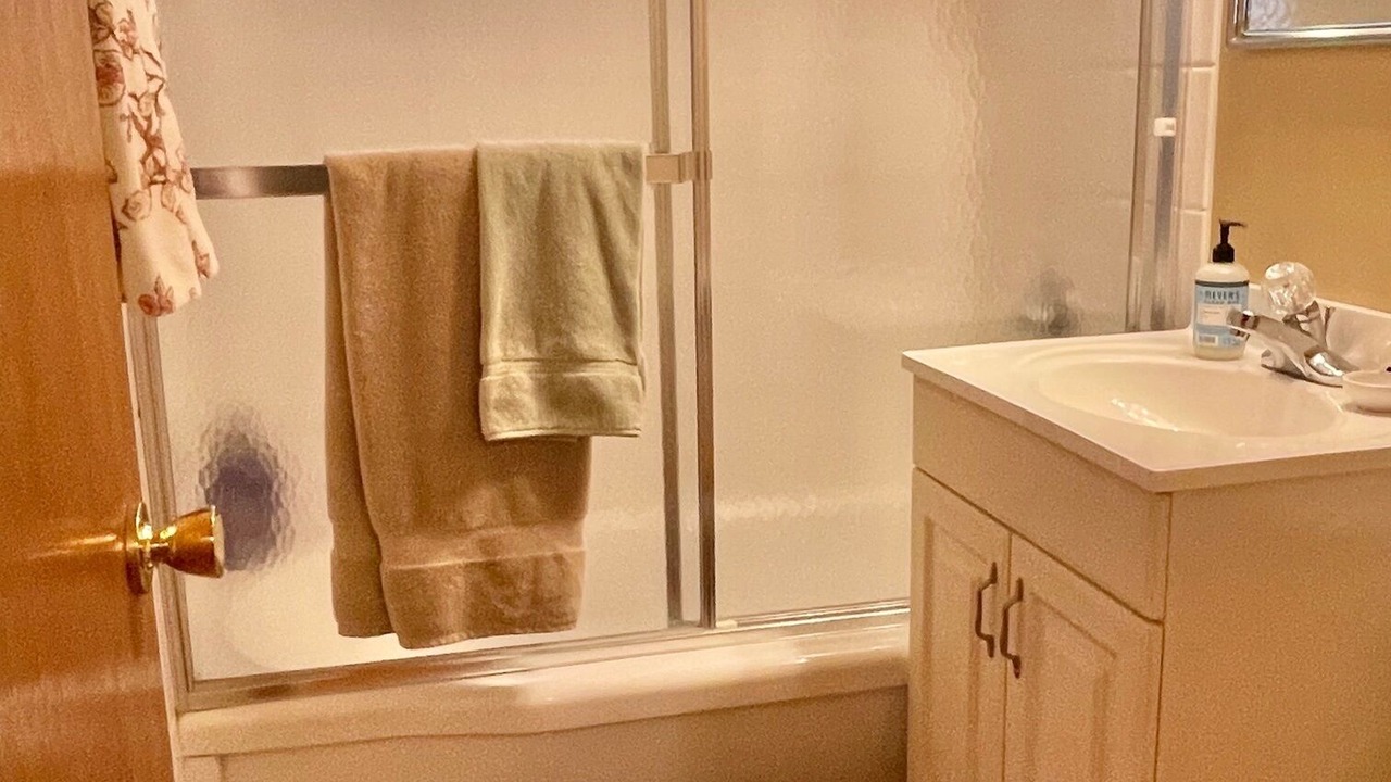 Photo of Bathroom in Running Springs
