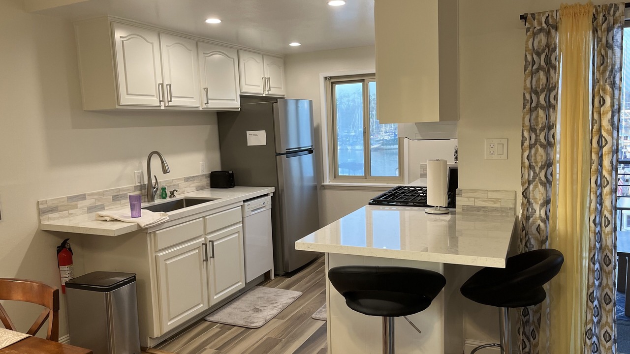 Photo of Kitchen in Townsite