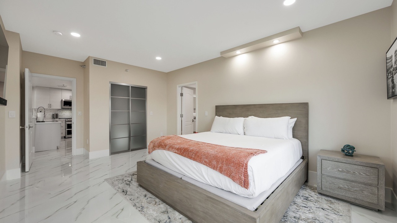 Photo of Bedroom in Lake Las Vegas