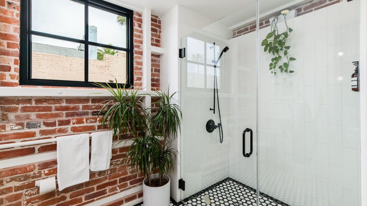 Photo of Bathroom in Townsite