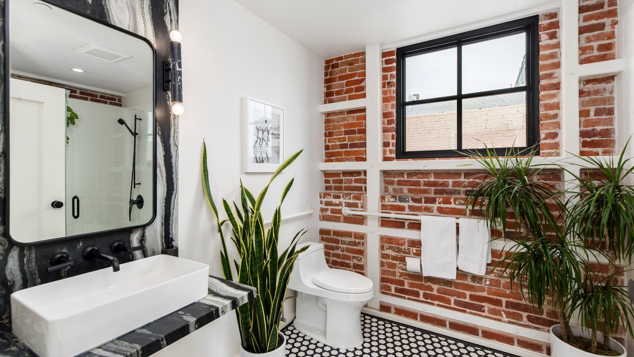 Photo of Bathroom in Townsite