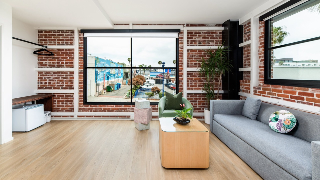 Photo of Livingroom in Townsite