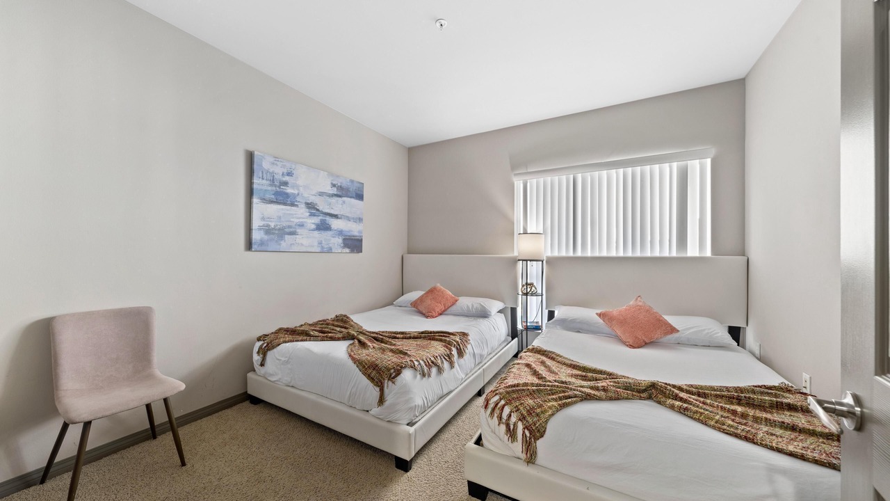 Photo of Bedroom in Marina Peninsula