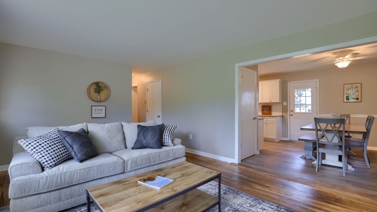 Photo of Livingroom in Conestoga
