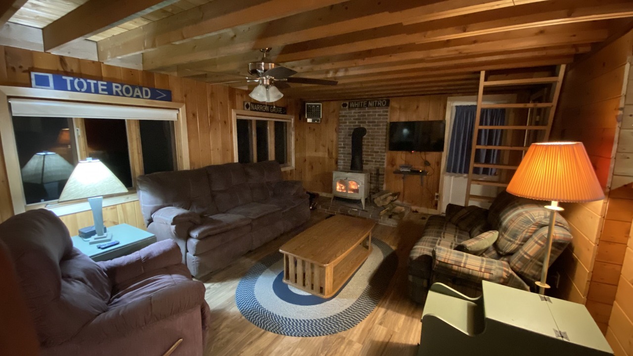 Photo of Livingroom in Franklin County
