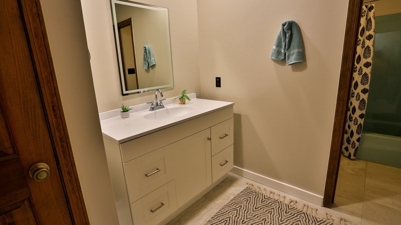 Photo of Bathroom in Northwest Pensacola