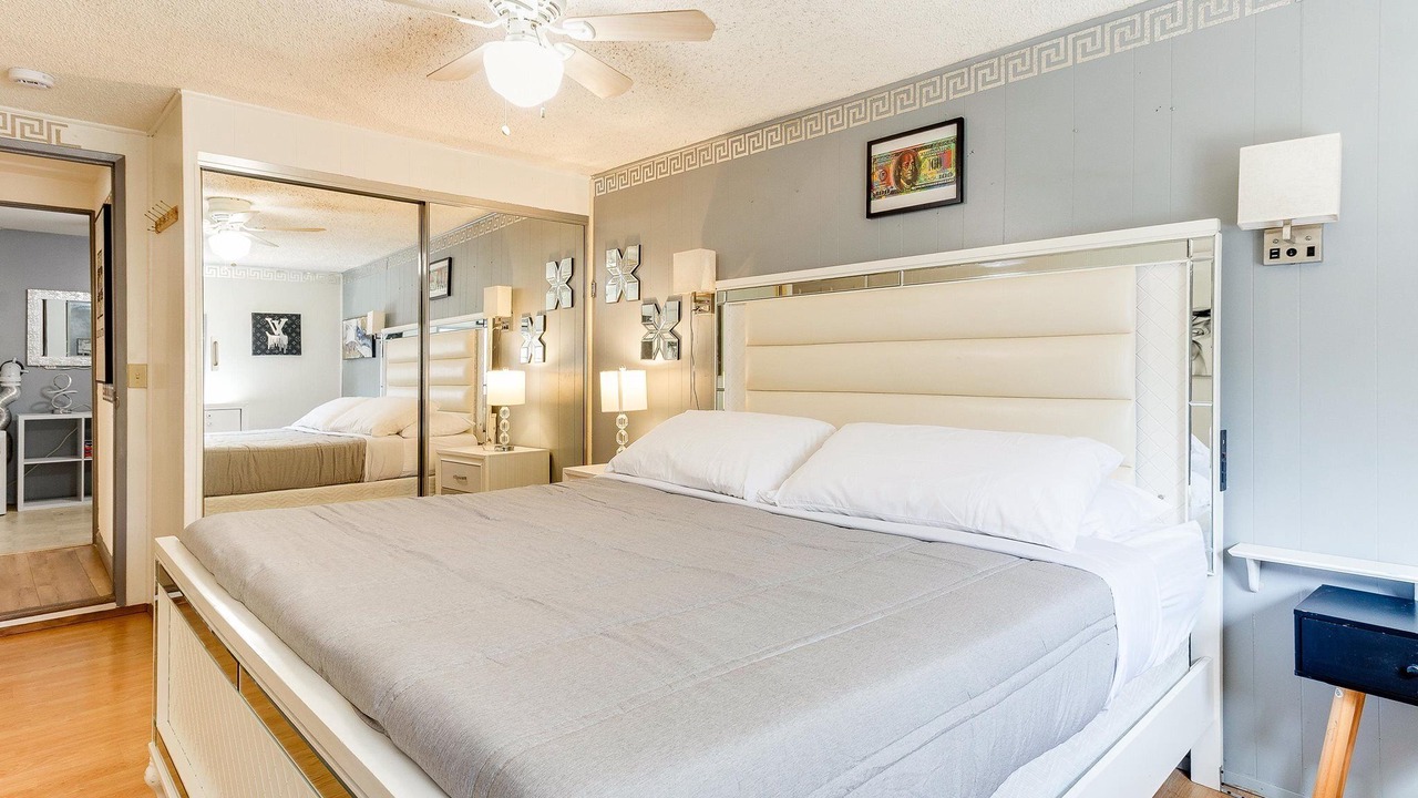 Photo of Bedroom in Rampart Village