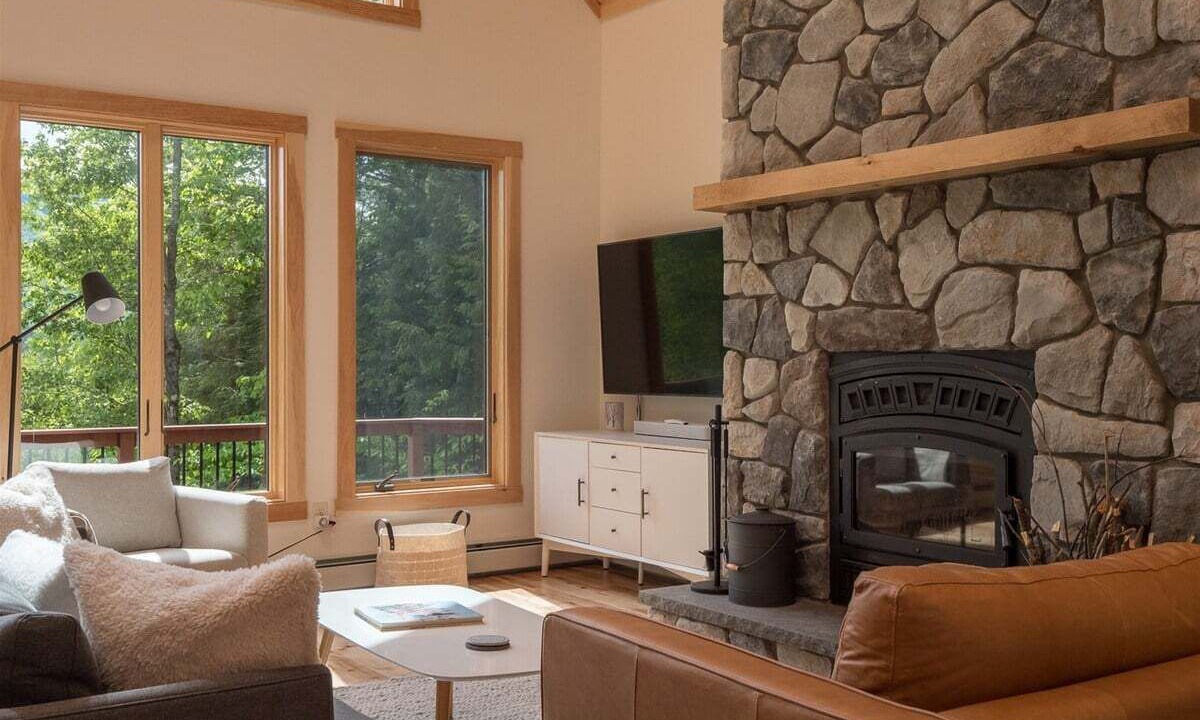 Photo of Livingroom in Sunday River Area