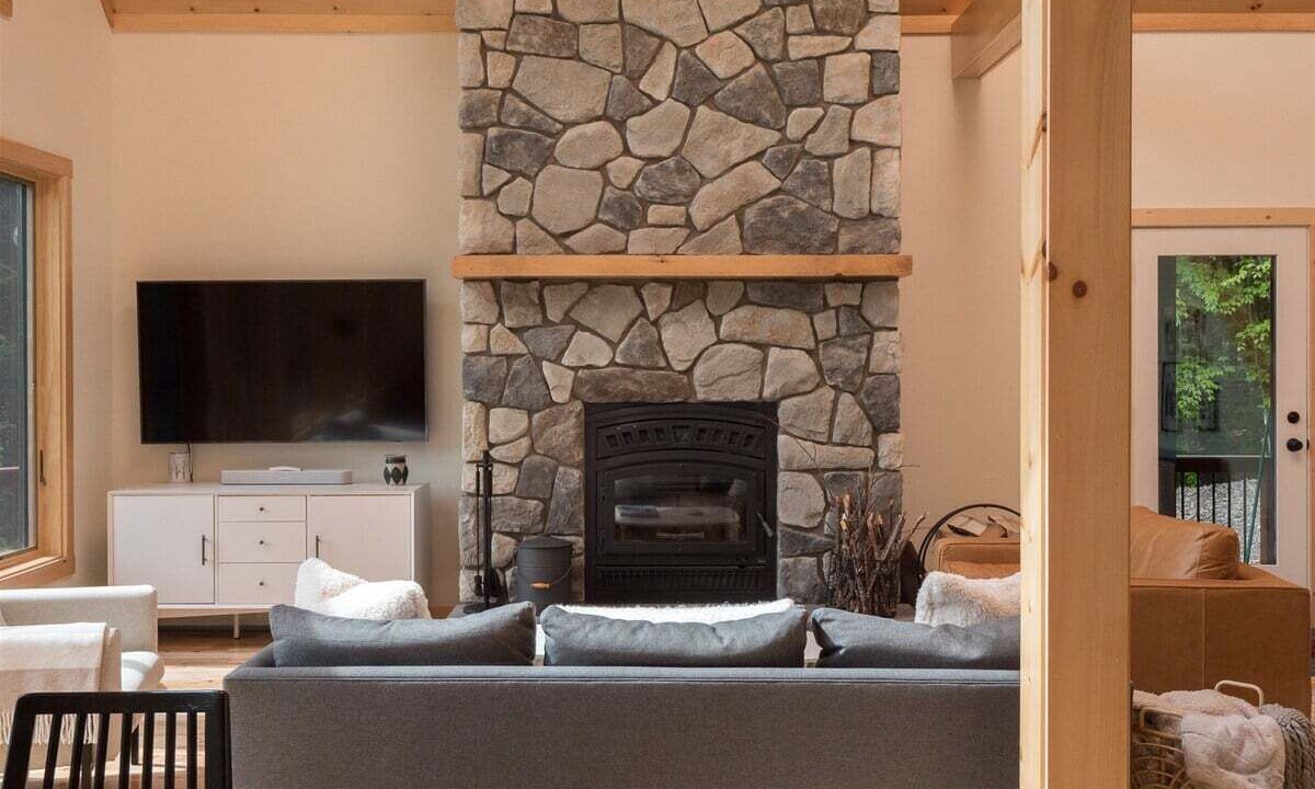 Photo of Livingroom in Sunday River Area