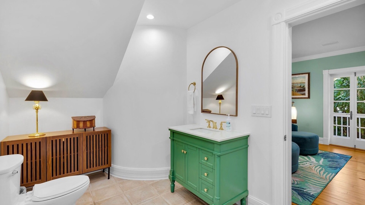 Photo of Bedroom in Bahama Village