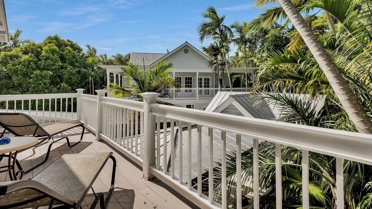 Photo of Patio Balcony in Bahama Village