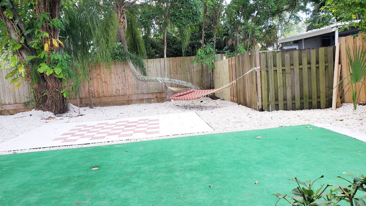 Photo of Outdoor in Bee Ridge