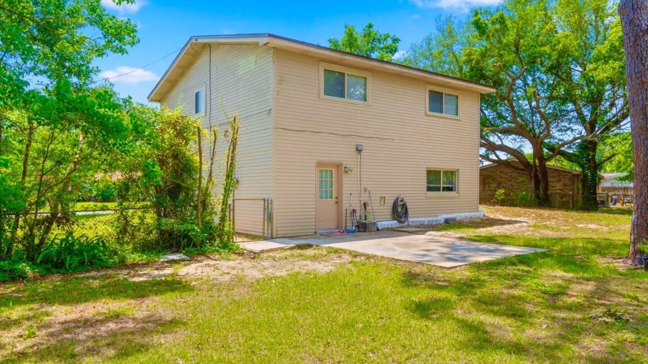 Photo of Outdoor in Northeast Pensacola