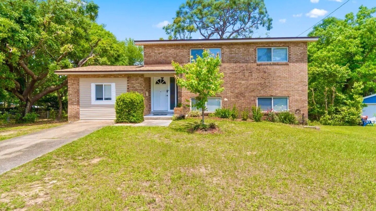 Photo of Outdoor in Northeast Pensacola