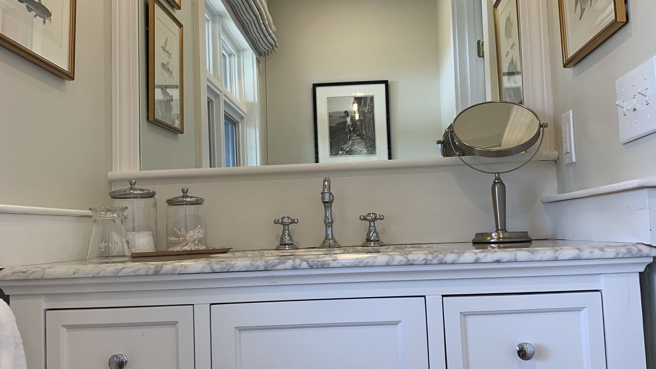 Photo of Bathroom in Seal Cove