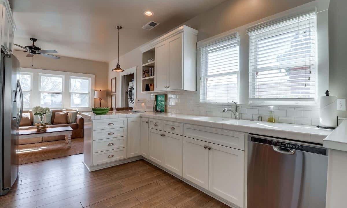 Photo of Kitchen in Beach Barber Tract