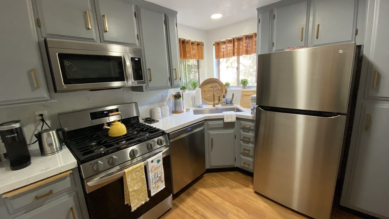 Photo of Kitchen in Arrowhead Villas