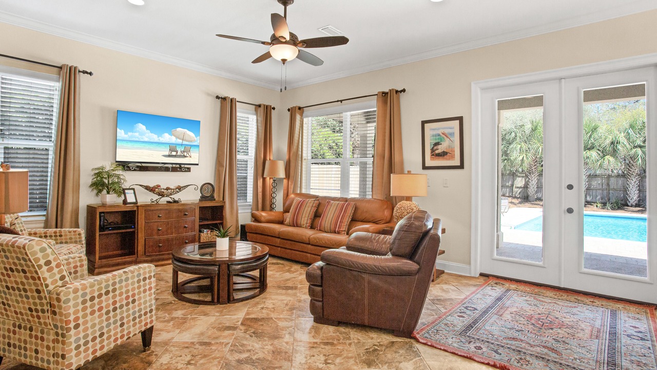 Photo of Livingroom in Crystal Beach