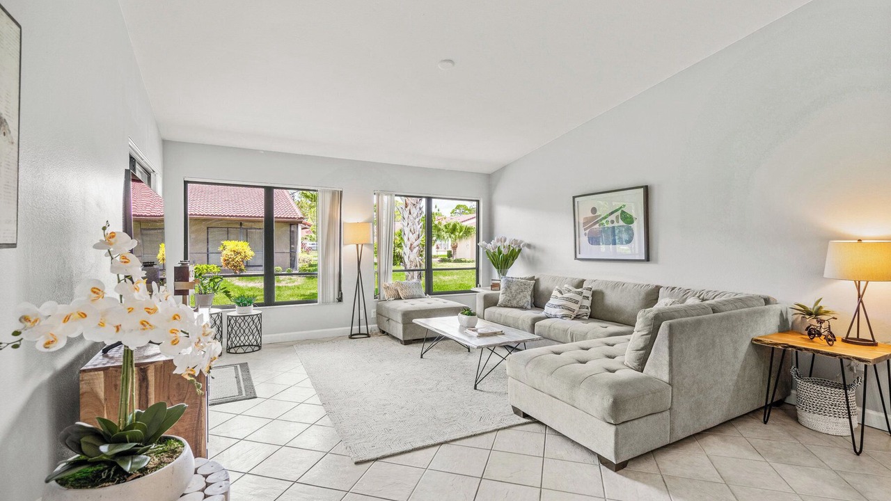 Photo of Livingroom in Sarasota