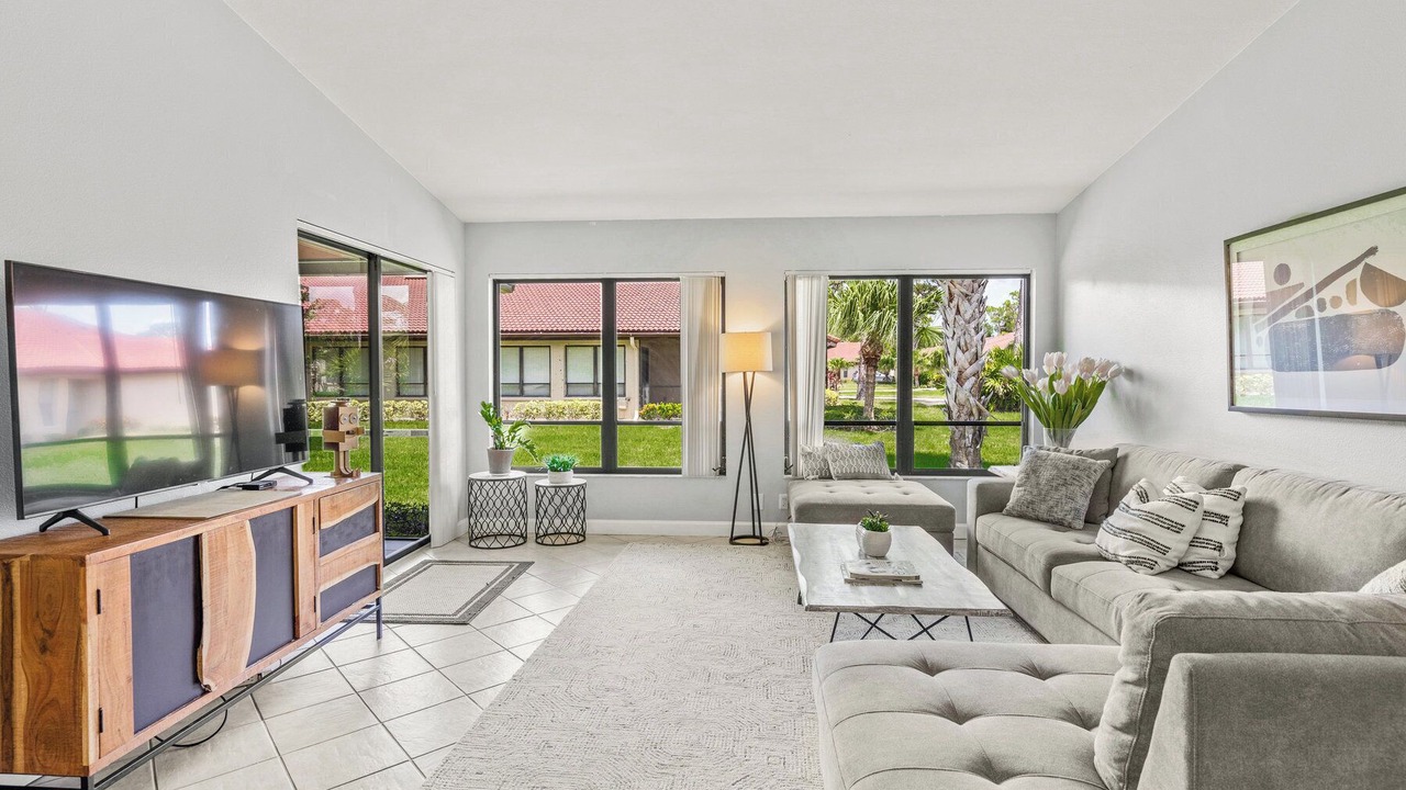Photo of Livingroom in Sarasota
