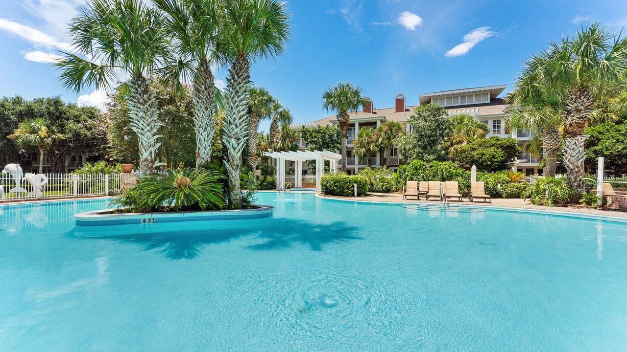Photo of Outdoor in Baytowne Wharf
