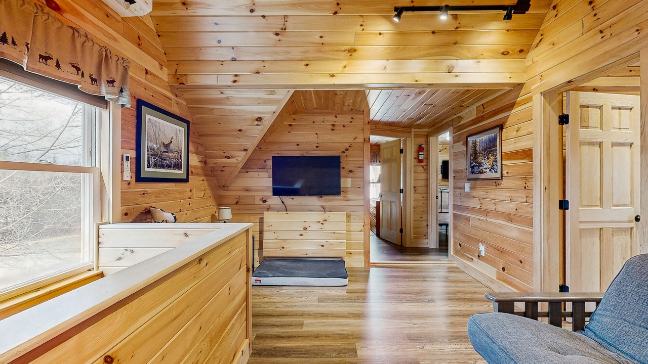 Photo of Livingroom in Greenville Junction